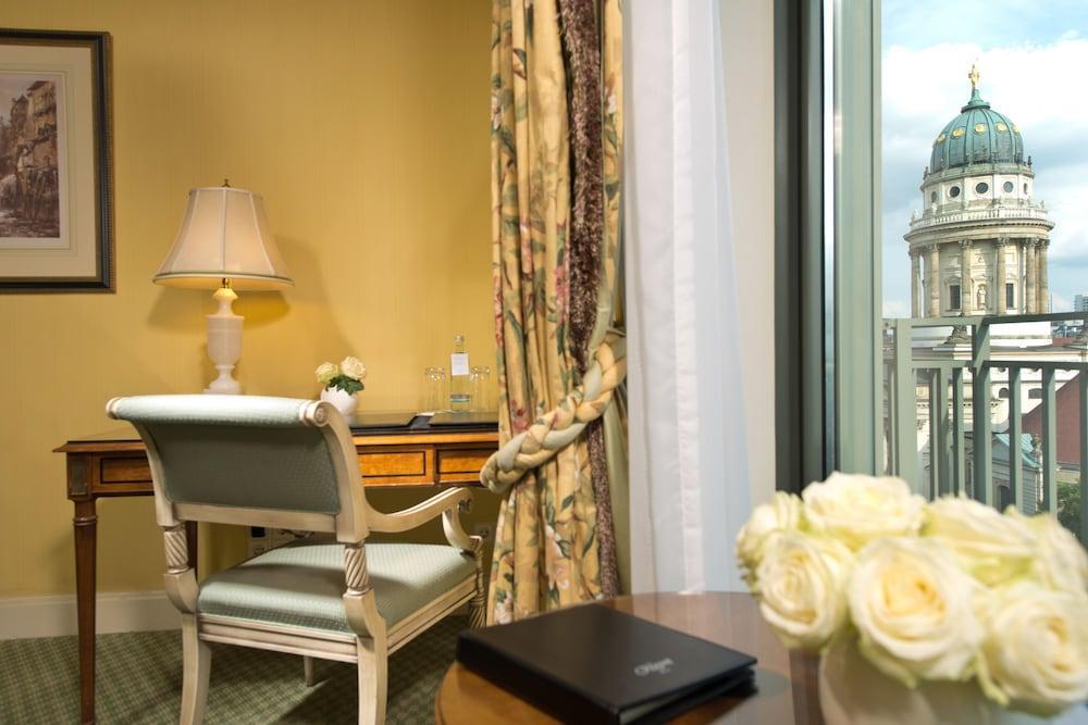 Regent - Berlin, An Ihg 5* Berlijn