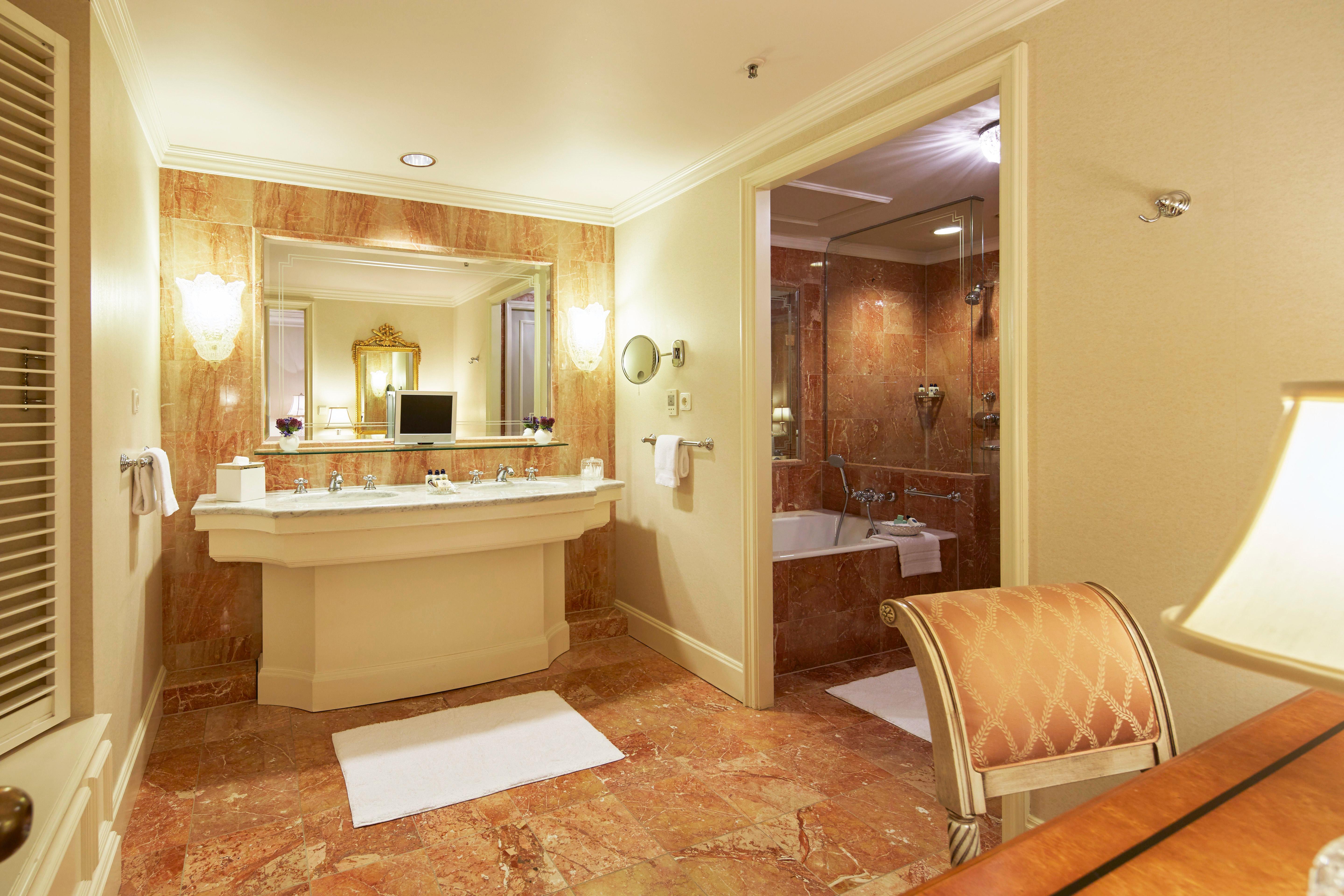 Regent - Berlin, An Ihg 5*